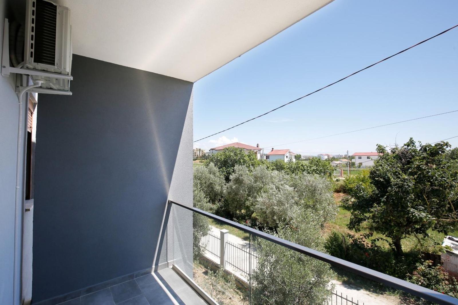 Hotelgodini Golem  Bagian luar foto