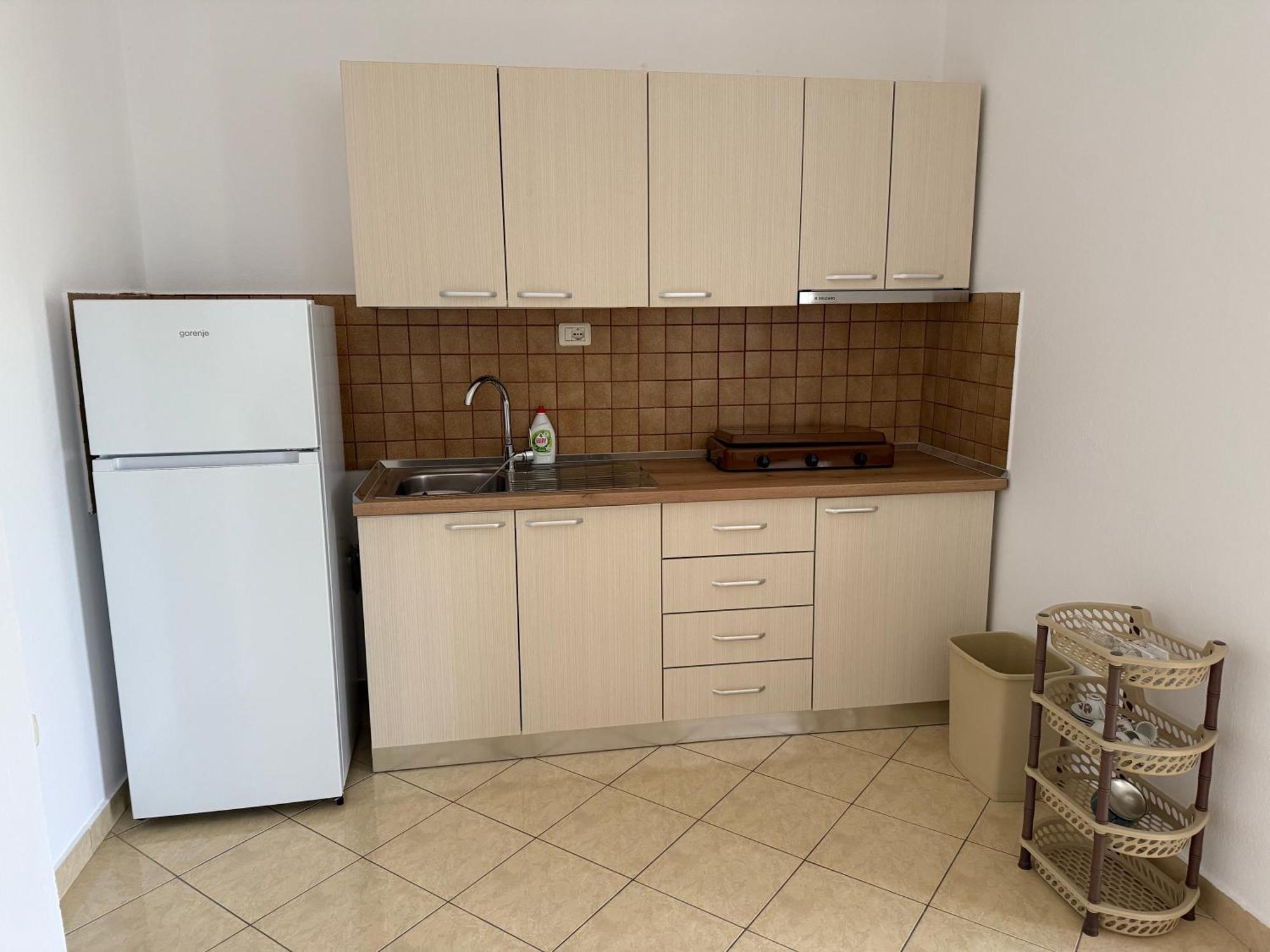 Hotelgodini Golem  Bagian luar foto